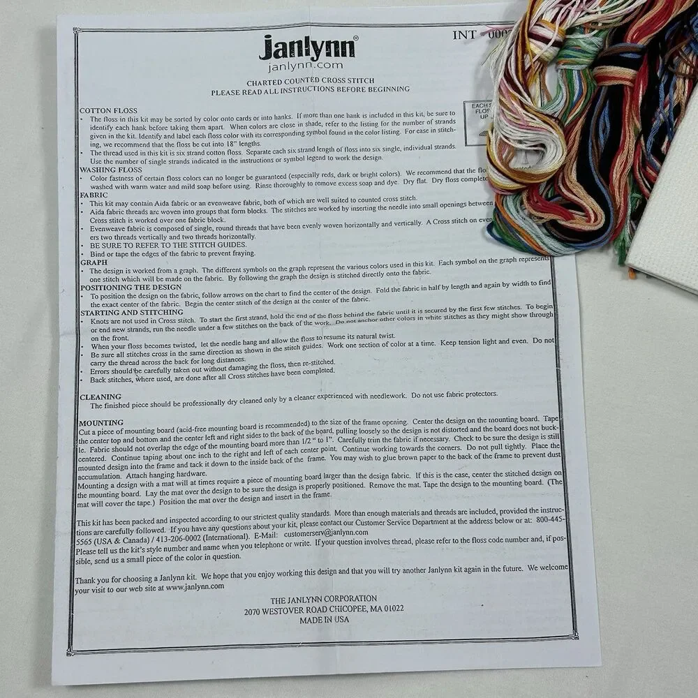 JANLYNN Counted Cross Stitch Ornament Kit 2004 Holiday Favorites #023-0217